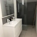 La Petite Maison De Tatate 度假居 Longué