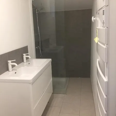 La Petite Maison De Tatate Longué